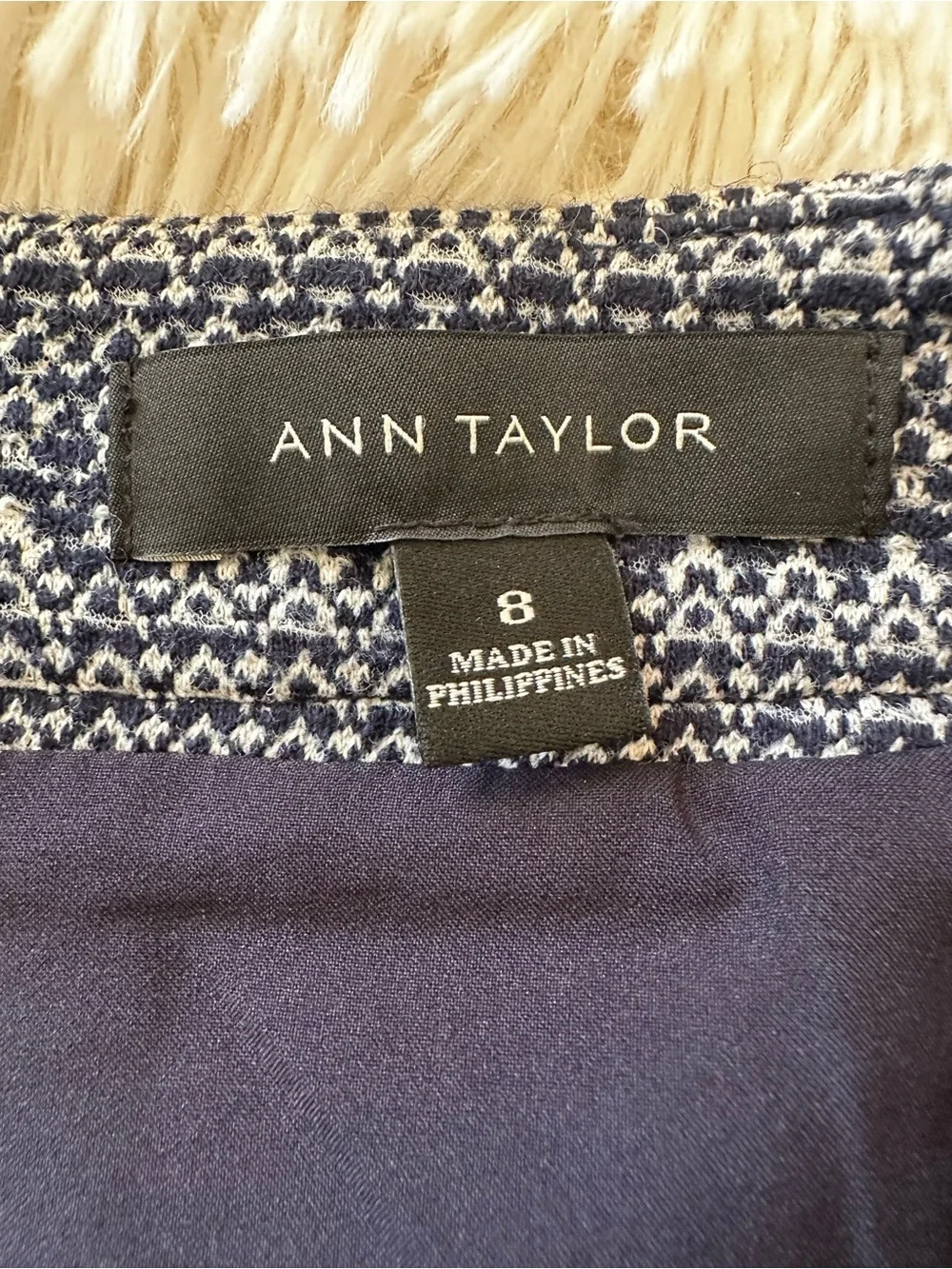 Ann Taylor Pencil Skirt Size 8 Navy White Textured Tweed Career Office Skirt - Picture 6 of 8